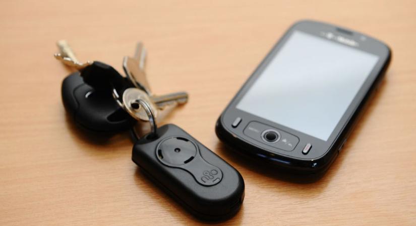 Vége a „hol a telefonom?” pániknak? Egy apró eszköz mindent megtalál helyetted