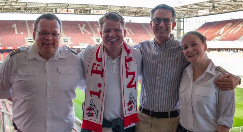 Megszólalt a stadionban összeeső futballszurkoló: kilencszer élesztették újra, a fia is látta az életéért vívott harcot