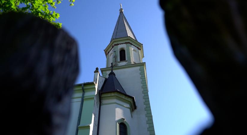 Folytatódnak a tóthfalusi Munkás Szent József-templom felújítási munkálatai