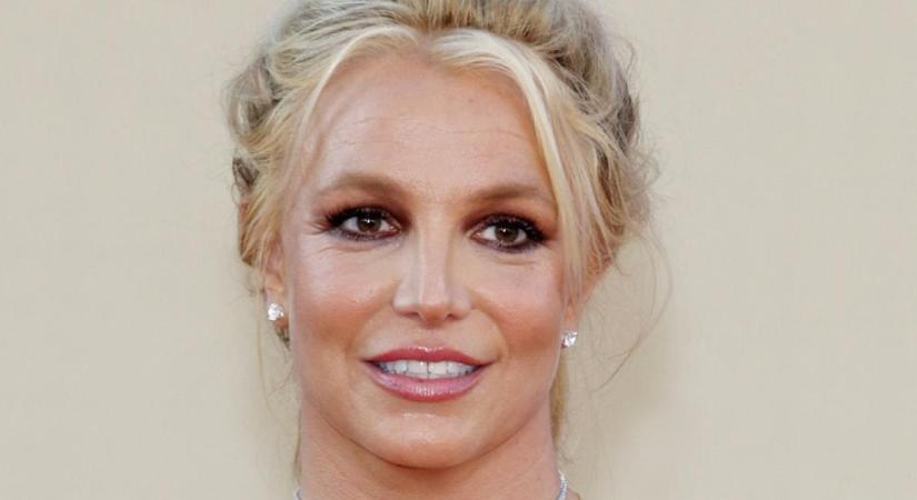 Britney Spears nem ura tetteinek - új videója híven árulkodik mentális szétcsúszásáról