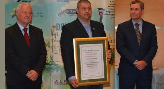 Miskolci rendőrt tüntettek ki a sportlövők