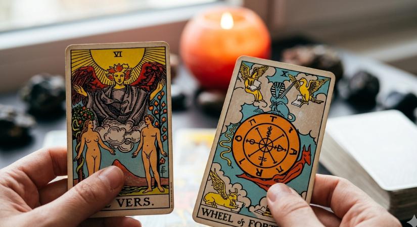 Kiterítette a tarot-kártyákat a jósnő: május 6-ától minden megváltozik a csillagjegyeknek