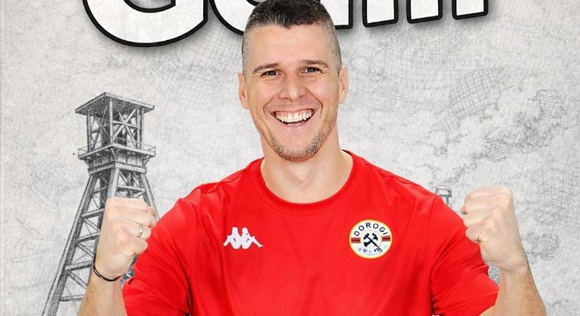 Megdöntötte Robert Lewandowski rekordját a volt lokista – videóval