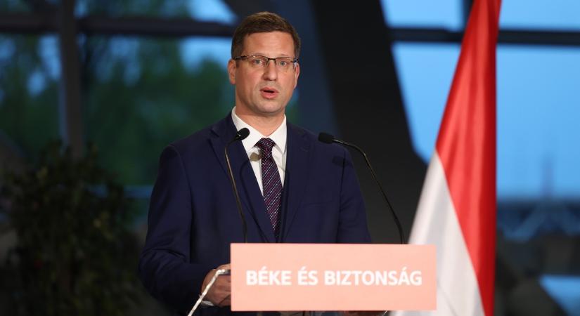 Nem igaz, hogy kiürítenénk az államkasszát! – Gulyás Gergely felelős kommunikációra kérte az új politikai vezetőket