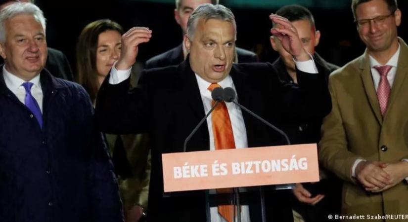 Példátlan támadás: El akarják venni a mentelmi jogát, mert túl sokat tud a sötét titkokról
