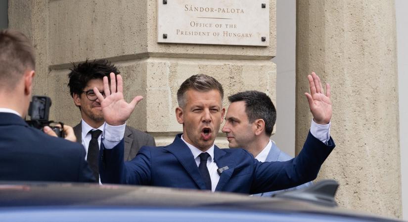 Magyar Péter elhagyta az országot, csak csütörtökön jön vissza