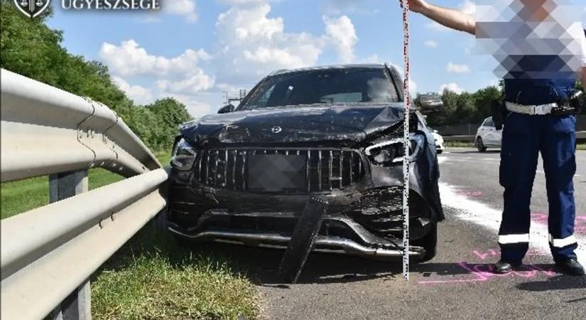 Döbbenetes, ahogy manőverezett ez a teherautós az a sztrádán