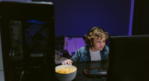 Szó szerint gyerekjáték kijásztani az online korellenőrést