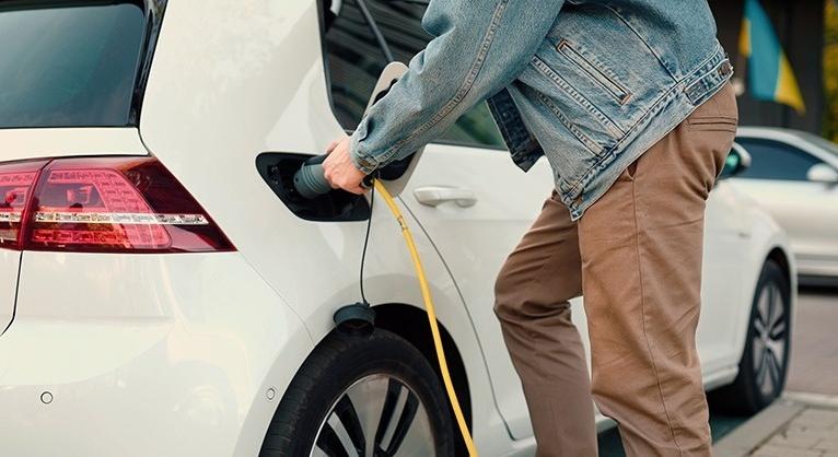 Fordulópont előtt az elektromos autózás Magyarországon