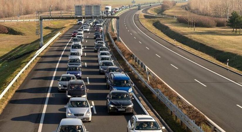 Forgalomkorlátozás várható az M1-M7 autópálya közös szakaszán