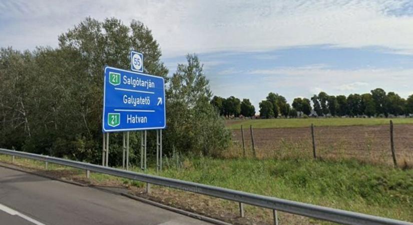Szinte megbénult a közlekedés Hatvan térségében, már a kerülőutak is beálltak