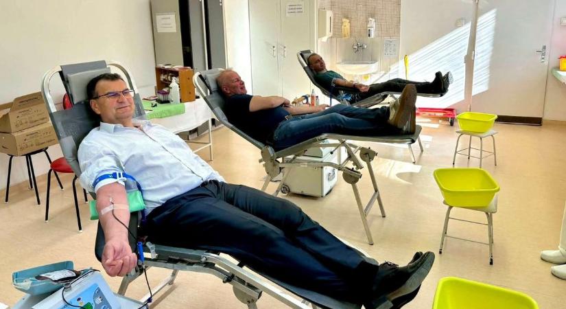 Példamutatás és mások bevonása – ilyen véradás zajlott a zalai vérellátóban