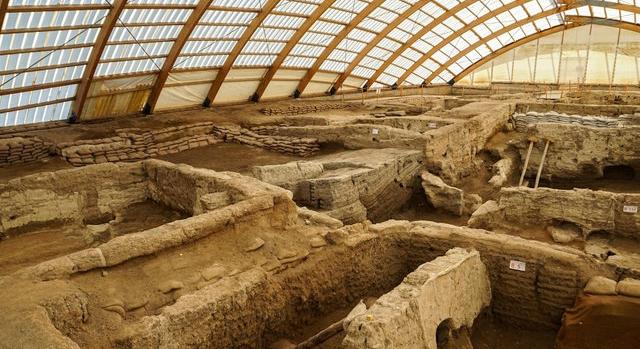 Többtényezős válság okozta a késő bronzkori civilizációk összeomlását