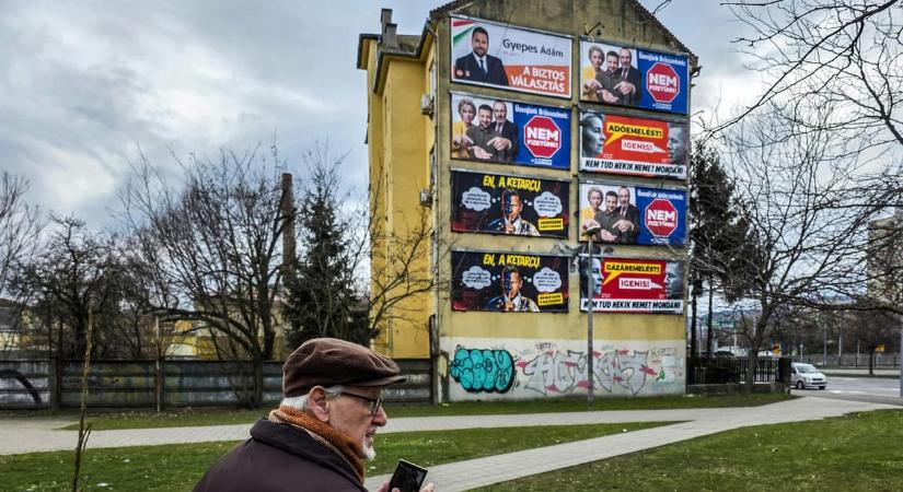 Mit köszönhet az ország Balásy Gyulának: képgaléria a legelvetemültebb plakátokról