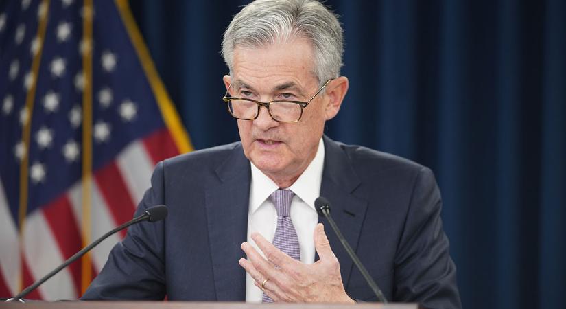 „Katasztrófa” amit Jerome Powell művelt, Donald Trump ismét beleszállt a leköszönő Fed elnökbe
