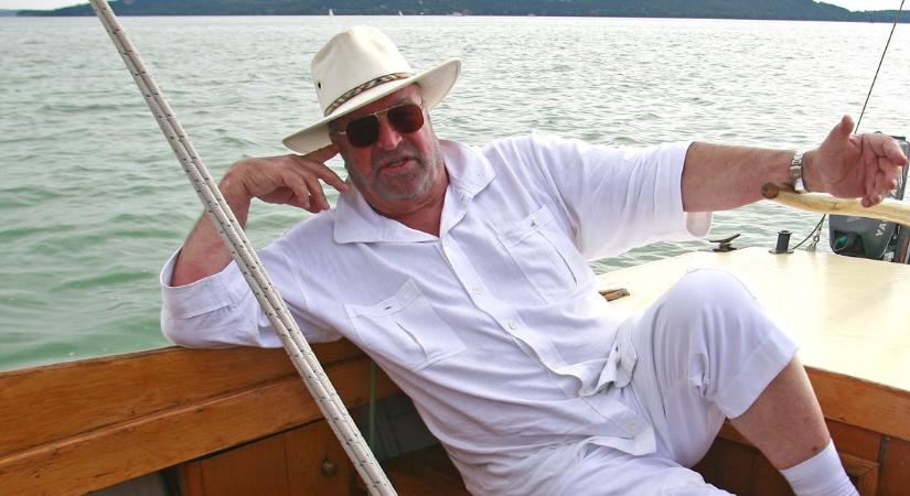 Bujtor István özvegyének fájdalma: nem tudja megnézni imádott férje filmeit, a Balatonba sem ment be a legenda halála óta