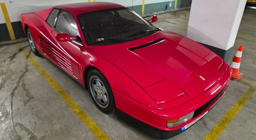 Fotókon Balásyhoz köthető kocsik – a 80-as évek Miami Vice világa az övé