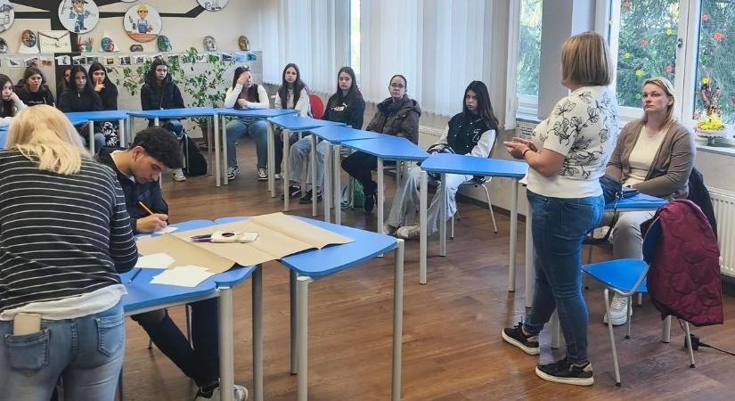 Több út, több esély: nyíregyházi diákok fedezték fel a lehetőségeiket