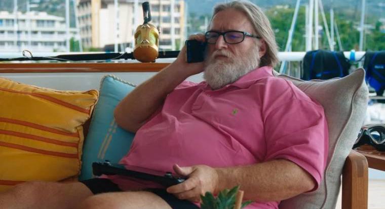 Ilyen csodahajón hesszel Gabe Newell, miközben ti nem kaptok Half-Life 3-at