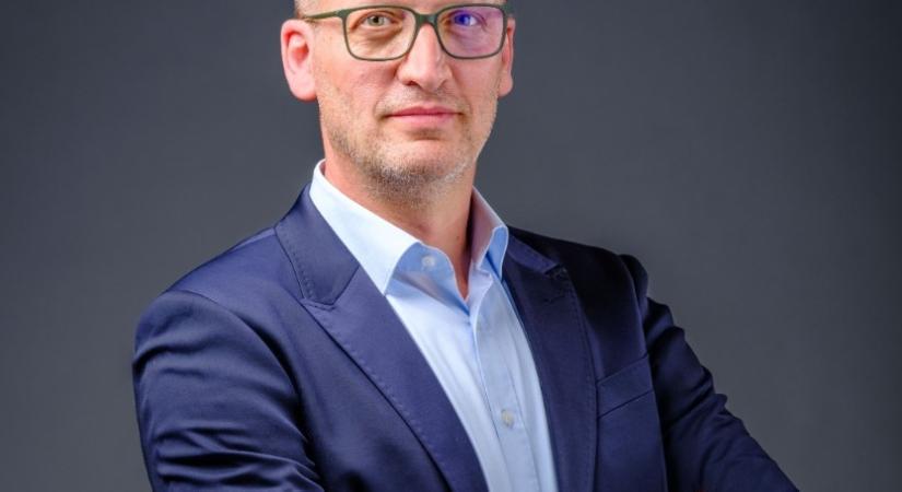Tarr Zoltán: Takaró Mihály kirekesztő, felülről diktált ideológiai kánont kényszerített a magyar diákokra