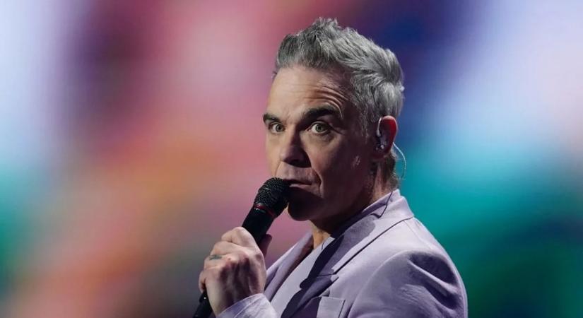 Egy pillanat, és kész a baj: Robbie Williamst baleset érte