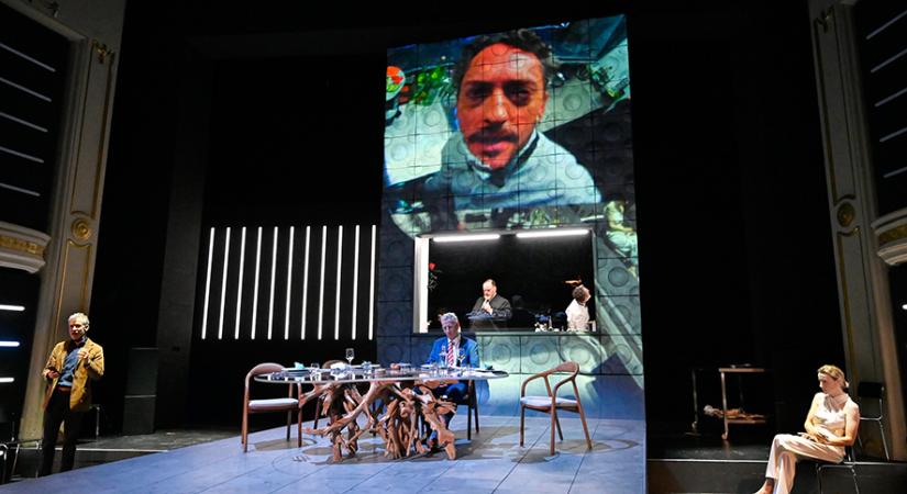 LÁTSZATÉLETEK A vacsora, A McNeal-ügy / Deutsches Theater, Berlin