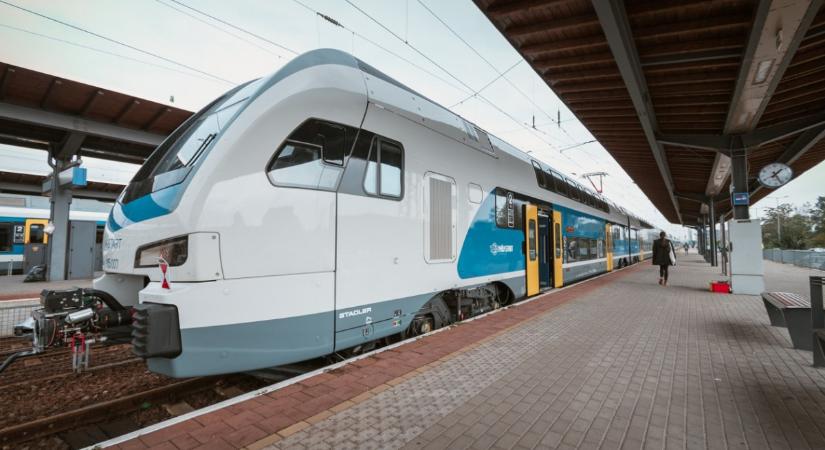 Megerősített járatokkal készül a MÁV az Országgyűlés alakuló üléséhez kapcsolódó bulikra