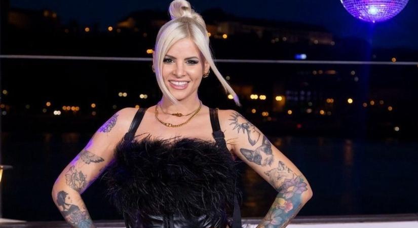 Erre vártak a rajongók: Metzker Viki majdnem egész alakos fürdőrucis képet villantott