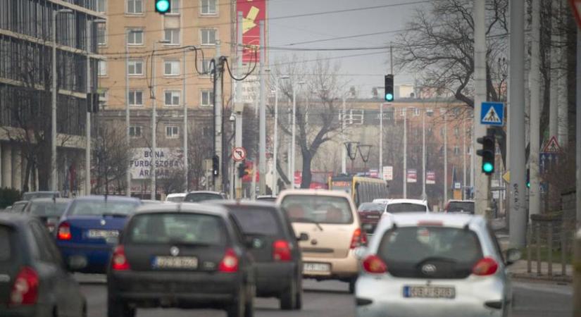 Brutális a drágulás ennél az autó alkatrésznél: valódi luxuscikké vált