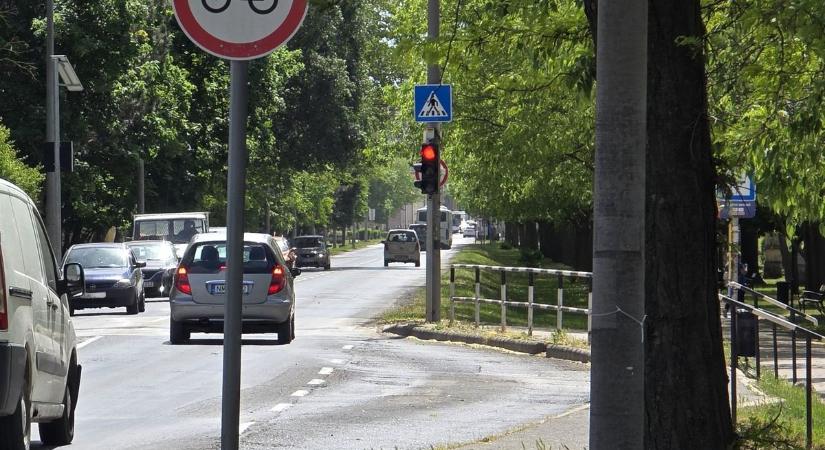 Ennél a lámpánál vigyázni kell – büntetés lehet a vége