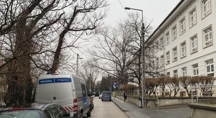 Bombariadóval akarta megmenteni férjét a tárgyalástól, nem ez volt az év ötlete
