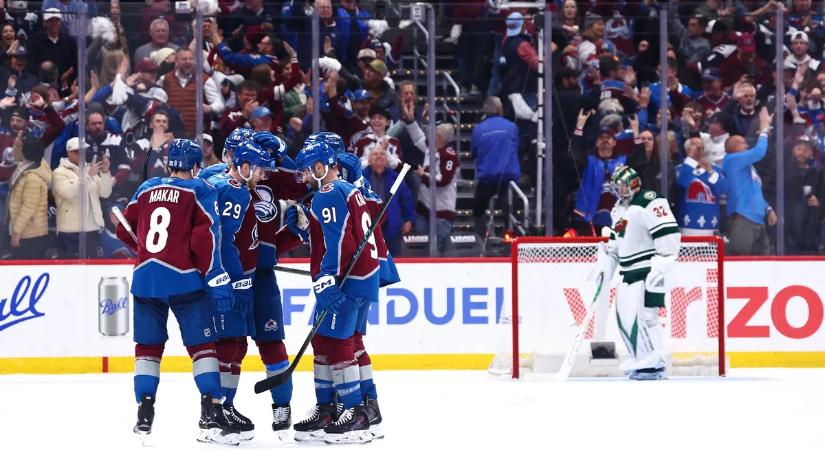 NHL: MacKinnon nagy estéje után került kétmeccses előnybe a Colorado