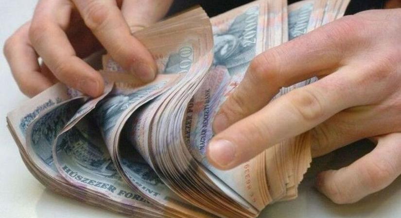 Bedőlt a gyors meggazdagodás, bukott a dombóvári férfi