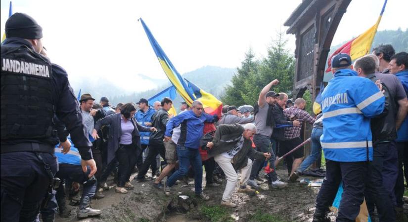 Csoma Botond kemény hangnemben válaszolt Simionnak
