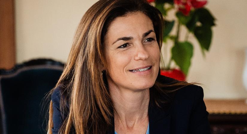 Profilt vált Varga Judit, újra a nyilvánosság elé lép