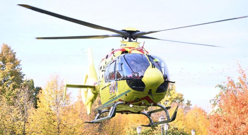 Brutális karambol történt az egyik főúton – mentőhelikopter is kellett a mentéshez