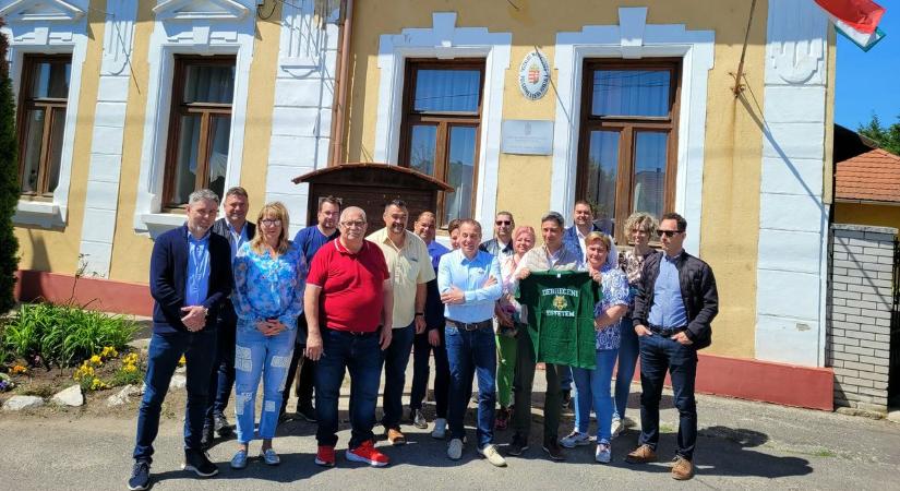 Jó példák nyomában – tanulmányúton az önkormányzati vezetők