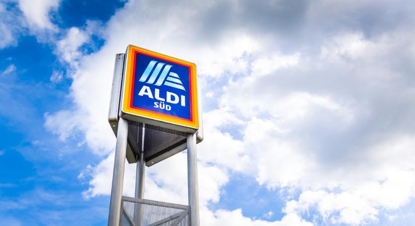 Megszereztük a fotókat, így alakulnak át az Aldi üzletei - Bernhard Haider is megszólalt a Blikknek a változásról és az önkiszolgáló kasszákról is