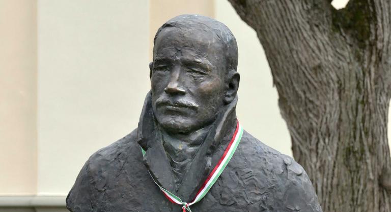 A Mazsihisz reméli, hogy utoljára szerepelt Wass Albert a magyarérettségin
