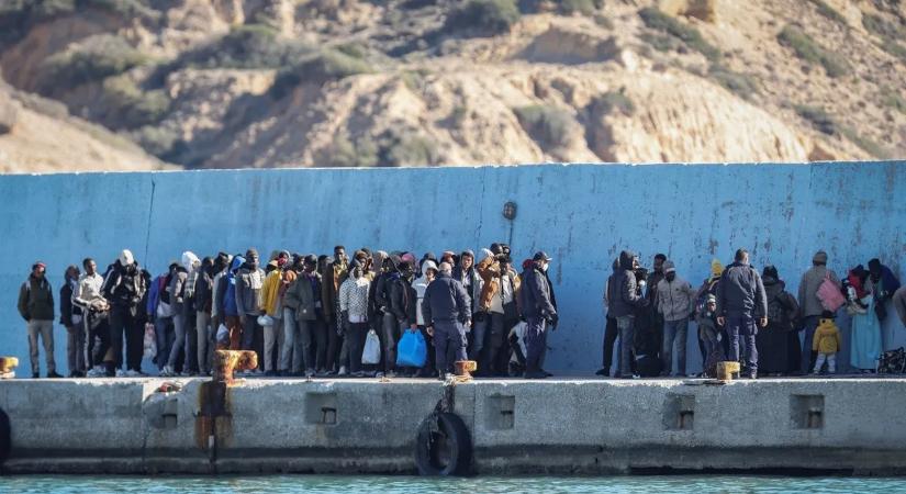 Migrációs nyomás alatt Kréta: egyre több illegális bevándorló érkezik a görög szigetre