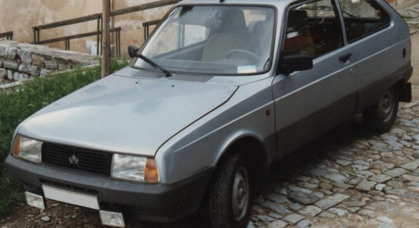 Feltámasztanák a hazai autómárkát?