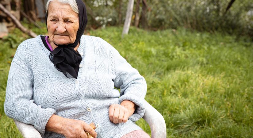 Riasztó számok láttak napvilágot: a magyar 50-esek több mint fele aggódik, hogy elfogy a pénze
