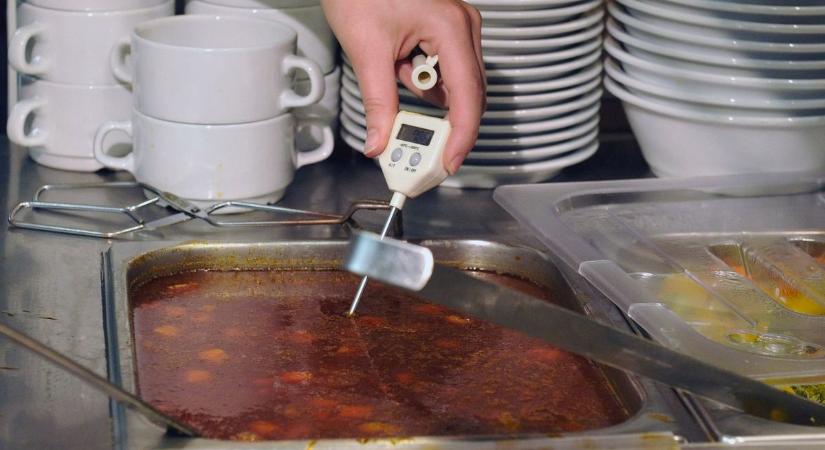 Vendéglátóhelyeket ellenőriztek, aggasztó dolgok derültek ki