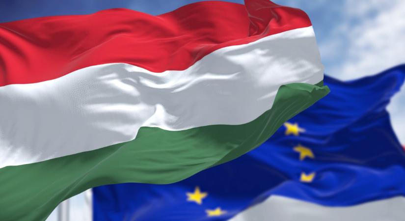 Koncertekkel, futóversennyel és változatos programokkal ünneplik az EU-csatlakozás 22. évfordulóját