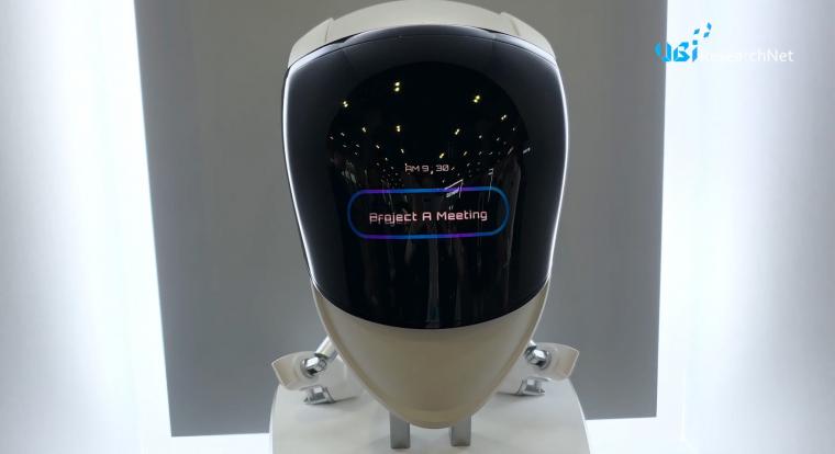 Az LG most épp Robotzsarut rakna a nappalinkba