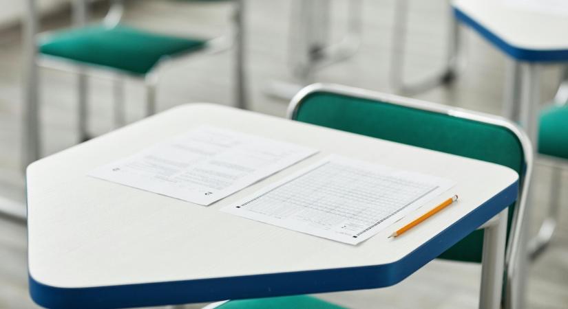 Óráról rohant ki egy 15 éves diák, hogy megmentse egy eszméletlen férfi életét