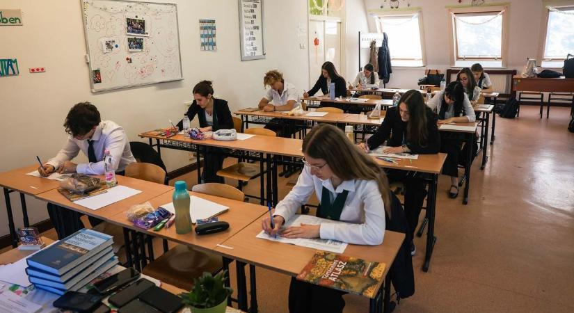Így értékelik a töriérettségit az egri diákok - történelemtanárral néztük át a feladatsort