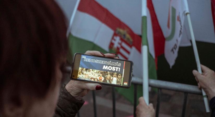 Medián: A biztos szavazók 70 százaléka a Tiszára szavazna