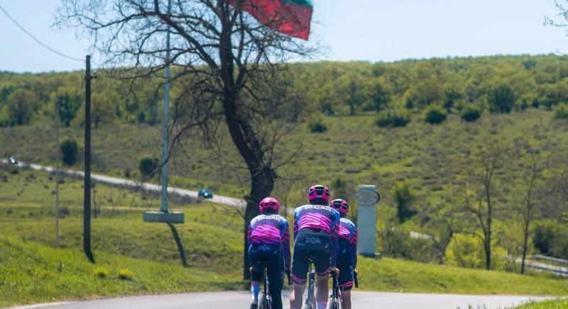 Giro 2026: a legtbb csapat Magyarorszgon keresztl utazott Bulgriig