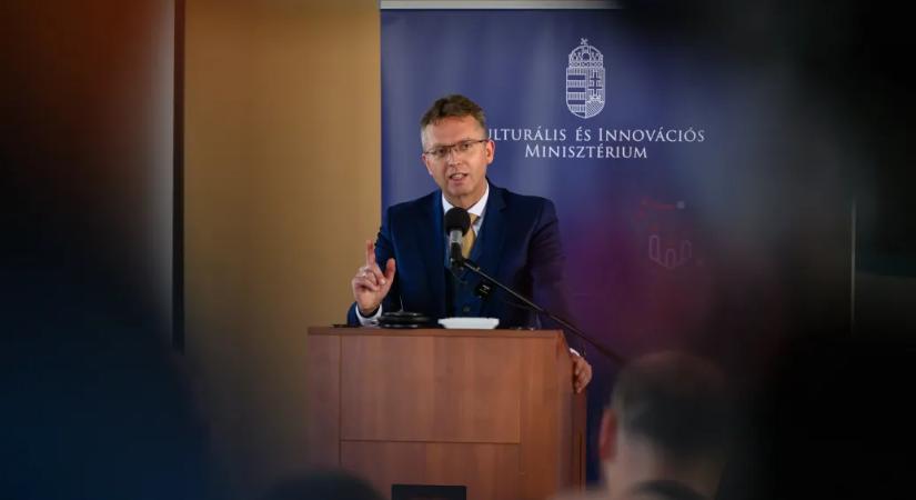 Két héttel a pénzosztásos botrány kitörése után írt vissza először az NKA a kérdéseinkre